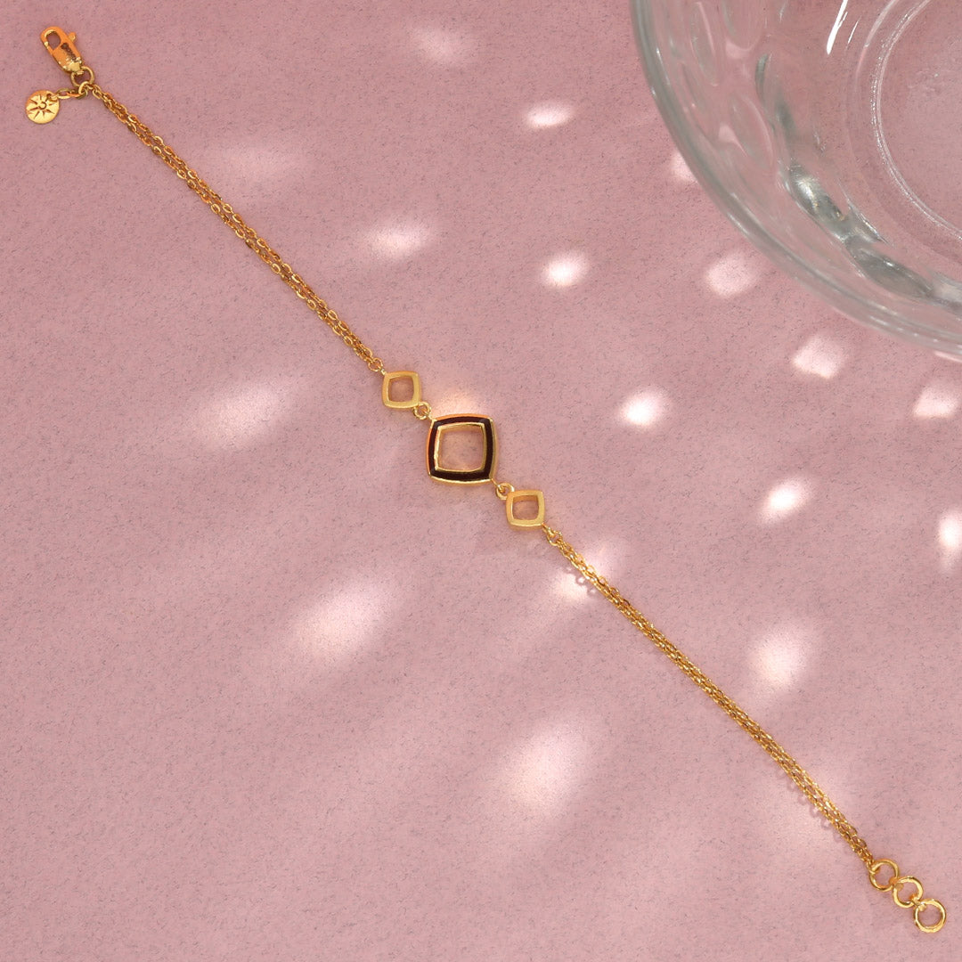 Soft Arc Gold Flexible Bracelet for Women