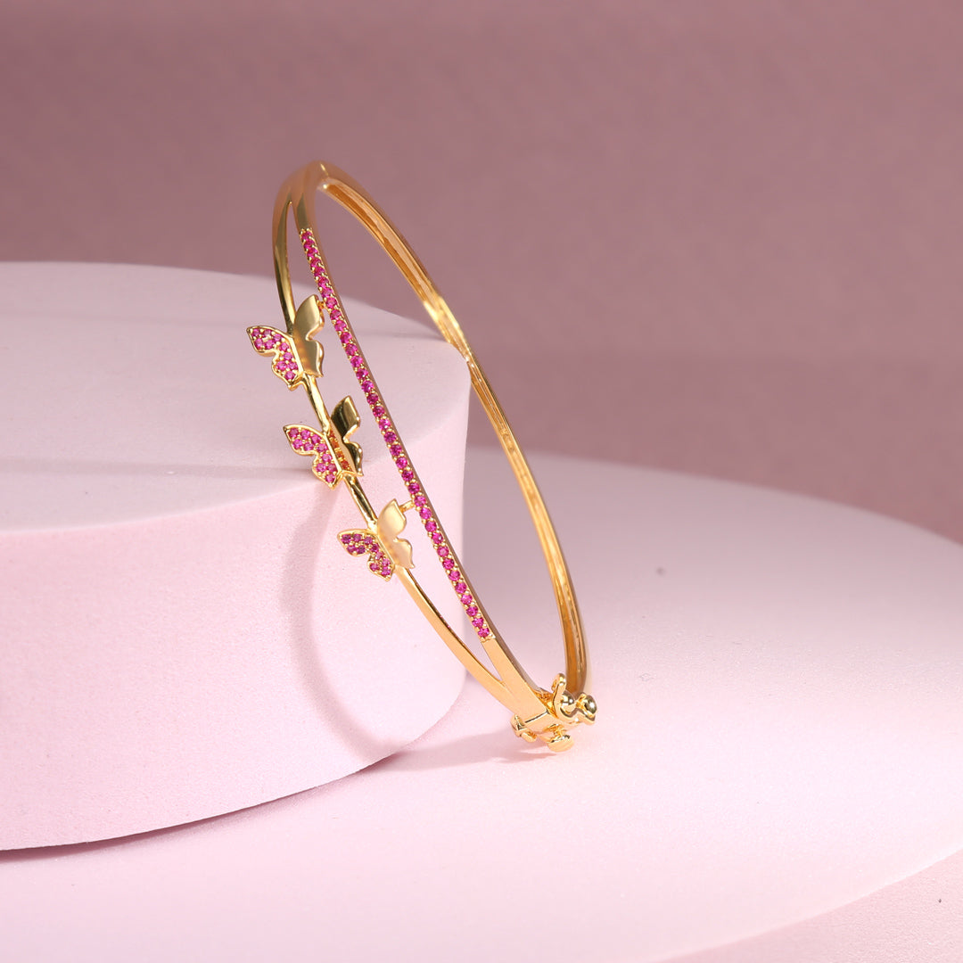 Breeze Bloom Gold Oval Bracelet for Women