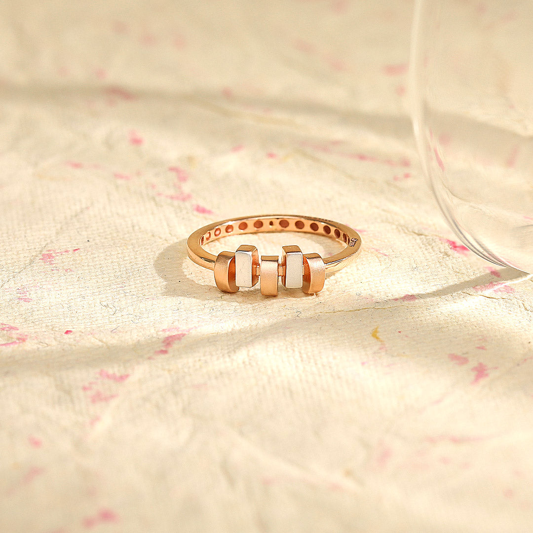 Flair Muse Gold Fashion Ring for Women