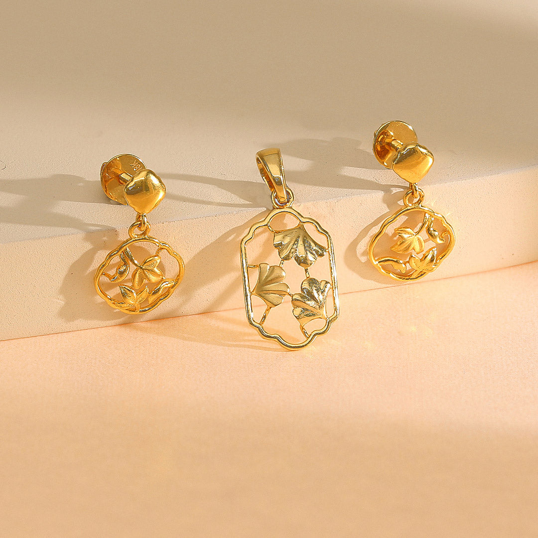 Bloom Mist Gold Pendant Set for Women