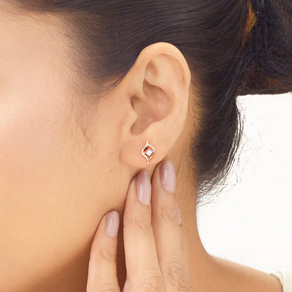Luminous Petals Diamond & Gold Stud Earrings for Women