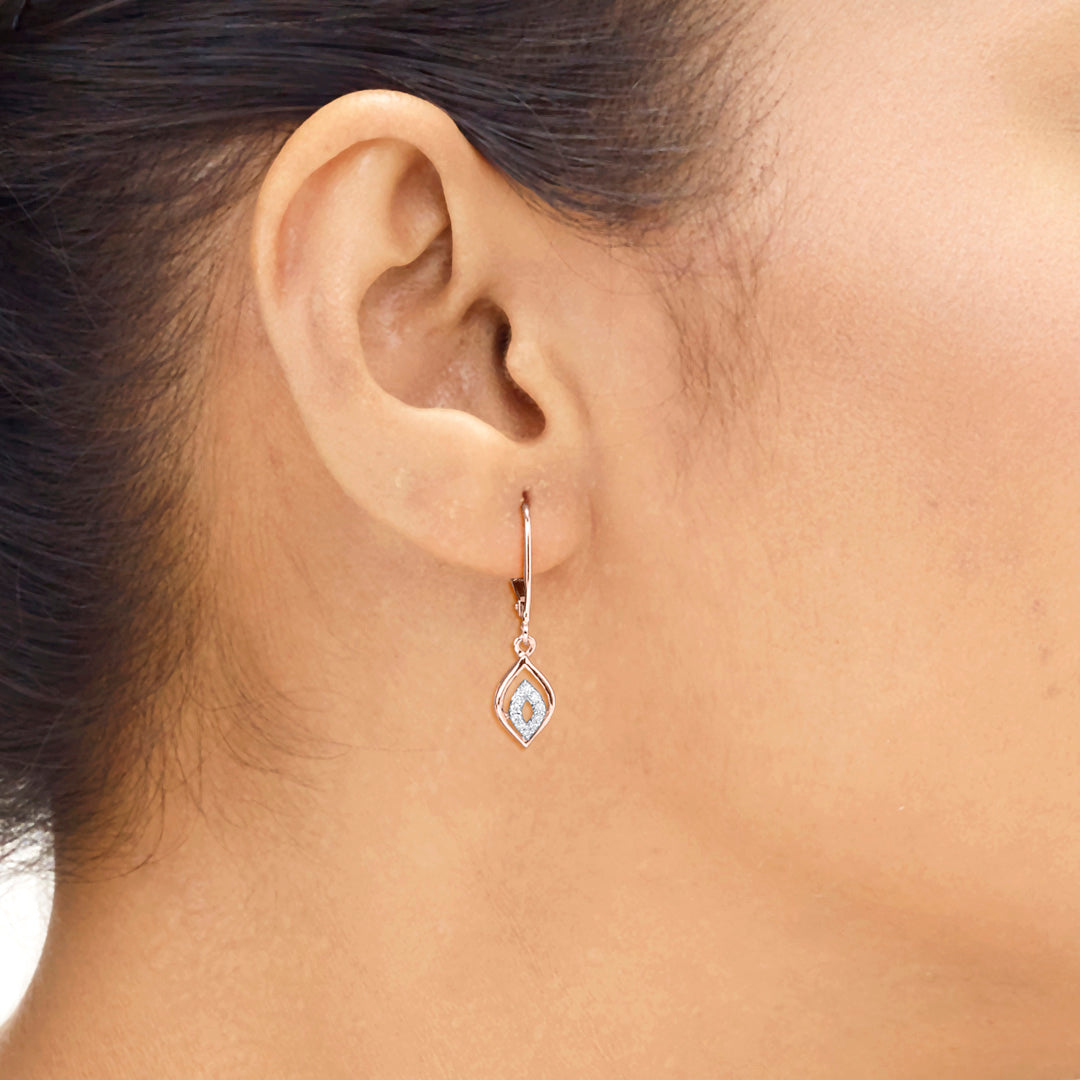 Luminous Links Diamond & Gold Hoops & Huggies Earrings for Women