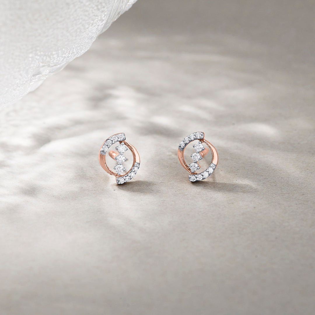 Sweeping Glow Diamond & Gold Stud Earrings for Women