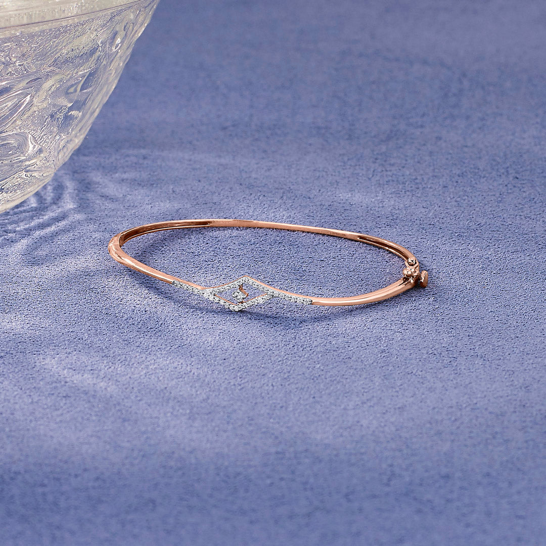 Double Prism Diamond & Gold Oval Bracelet for Women
