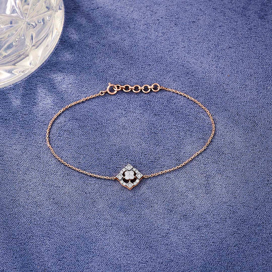 Bloom Glow Diamond & Gold Flexible Bracelet for Women