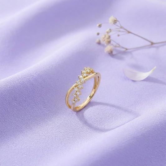 Luxe Crossover Fashion Yellow Gold & Diamond Ring
