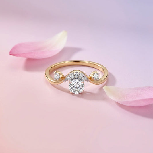 Luxe Chevron Fashion Yellow Gold & Diamond Ring