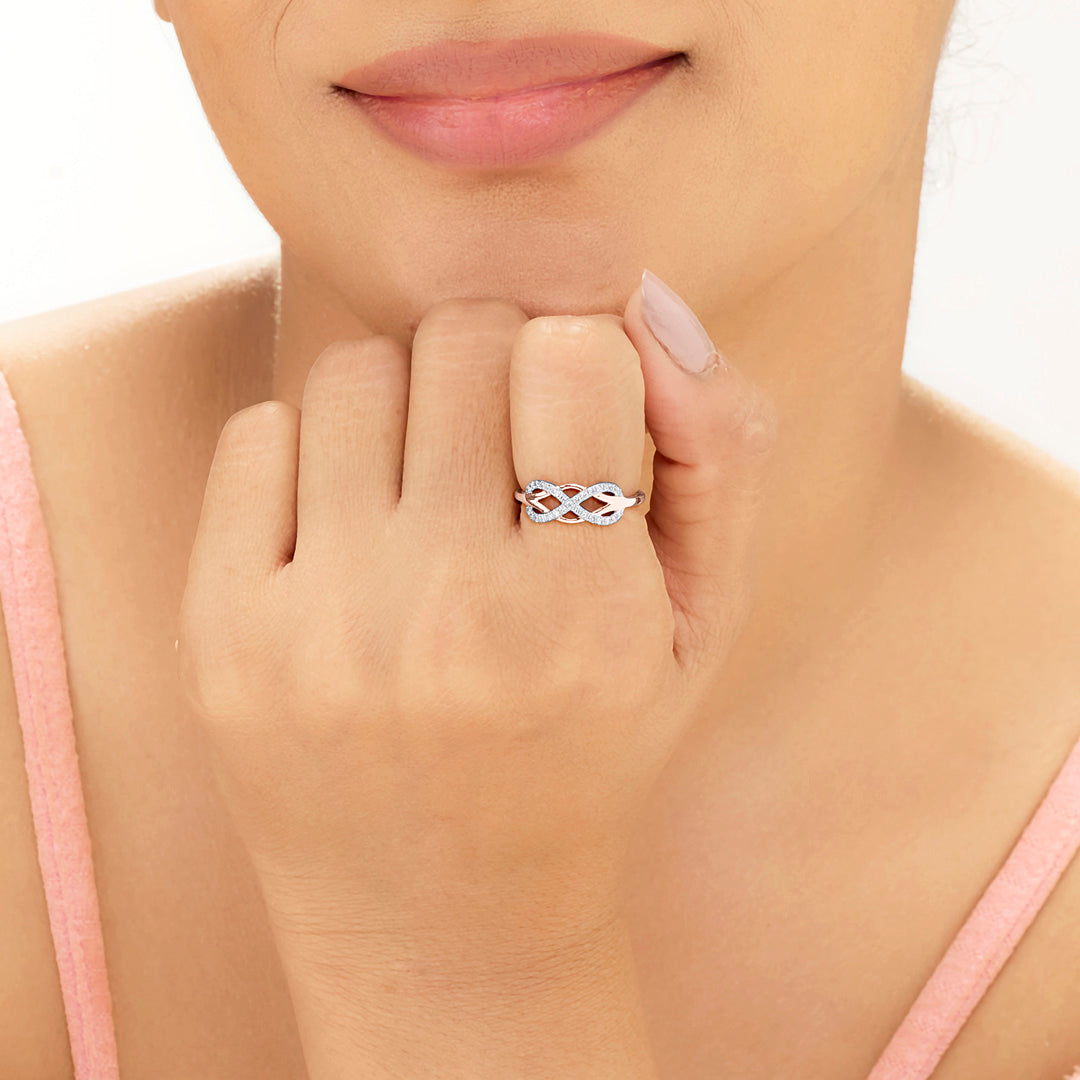 Infinite Bond Diamond & Gold Fashion Ring for Women