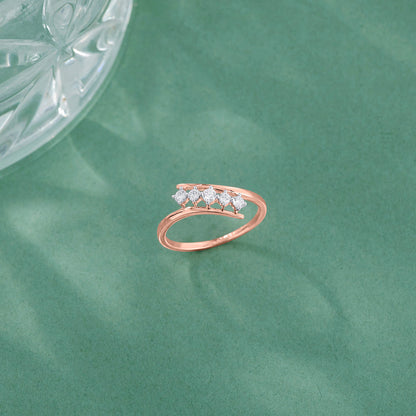 Swirl Link Diamond & Gold Fashion Ring for Women