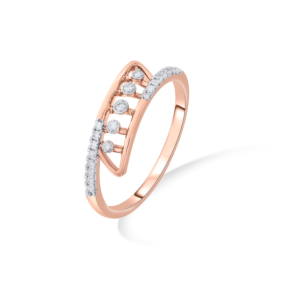 Linked Curve Diamond & Gold Fashion Ring for Women