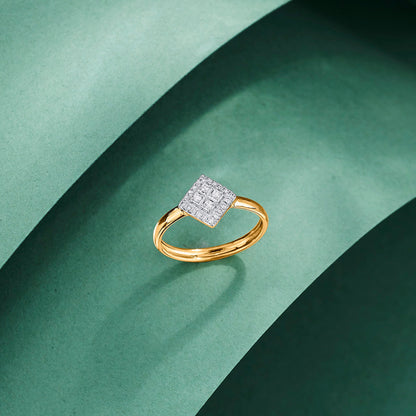 Gleaming Gem Diamond & Gold Fashion Ring for Women