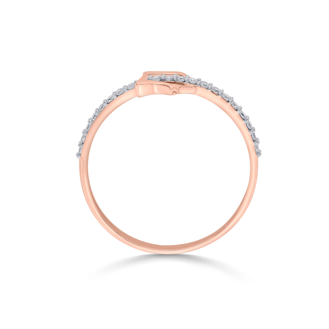 Halo Gleam Diamond & Gold Fashion Ring for Women