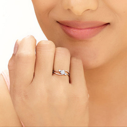 Auri Curve Diamond & Gold Fashion Ring for Women