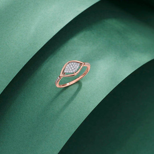 Luminous Eye Diamond & Gold Fashion Ring for Women