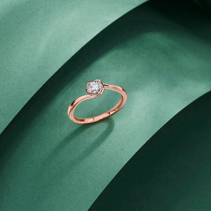 Shine Hold Diamond & Gold Casual Ring for Women