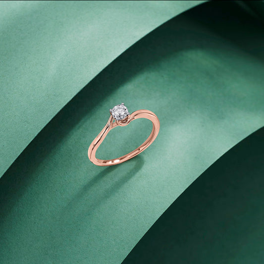 Keystone Curve Diamond & Gold Casual Ring for Women