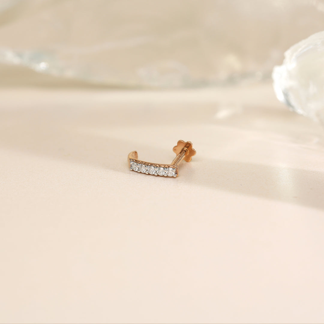 Gleam Line Diamond & Gold Nosepin Screw for Women