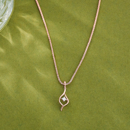 Heritage Shankha Diamond & Gold Casual Pendant for Women