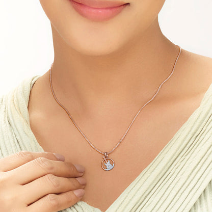 Guitar Beat Diamond & Gold Modern Pendant for Women