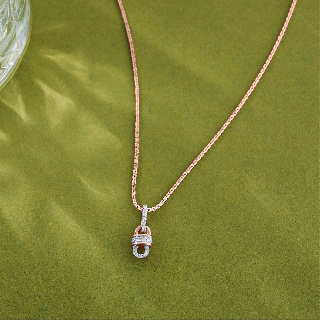 Urban Link Diamond & Gold Classic Pendant for Women