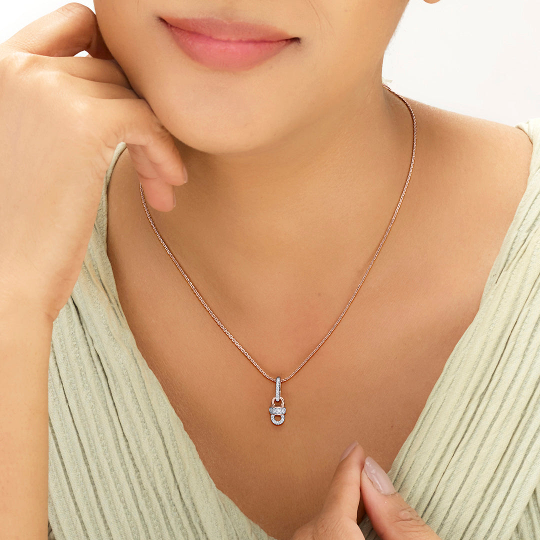 Urban Link Diamond & Gold Classic Pendant for Women