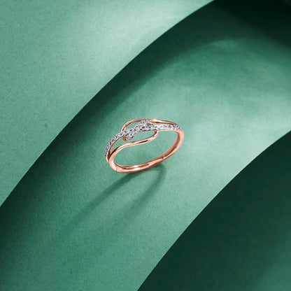 Ruea Swirl Diamond & Gold Fashion Ring for Women
