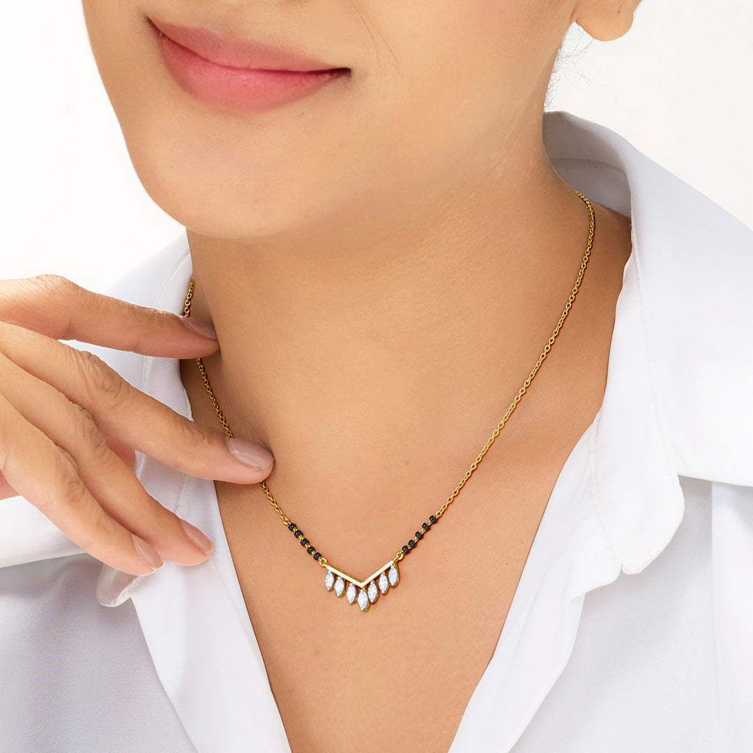 Nova Bond Diamond & Gold Tanmaniya Mangalsutra for Women