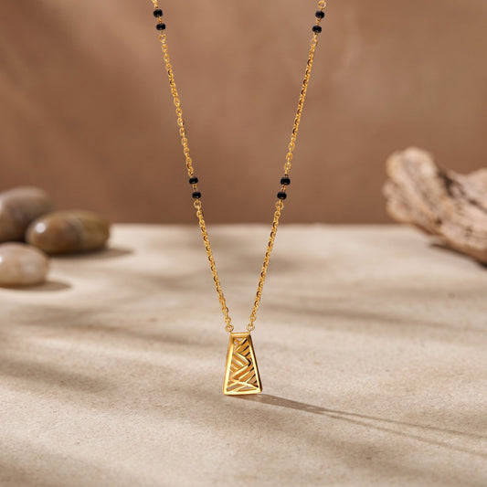 Edge Geometry 9kt Gold Mangalsutra