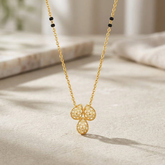 Mesh Ellipsis 9kt Gold Mangalsutra