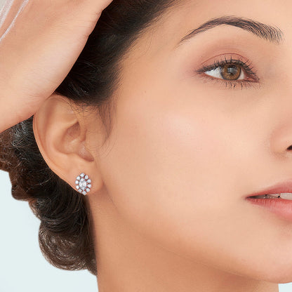 Infinite Gleam Diamond & Gold Stud Earrings for Women