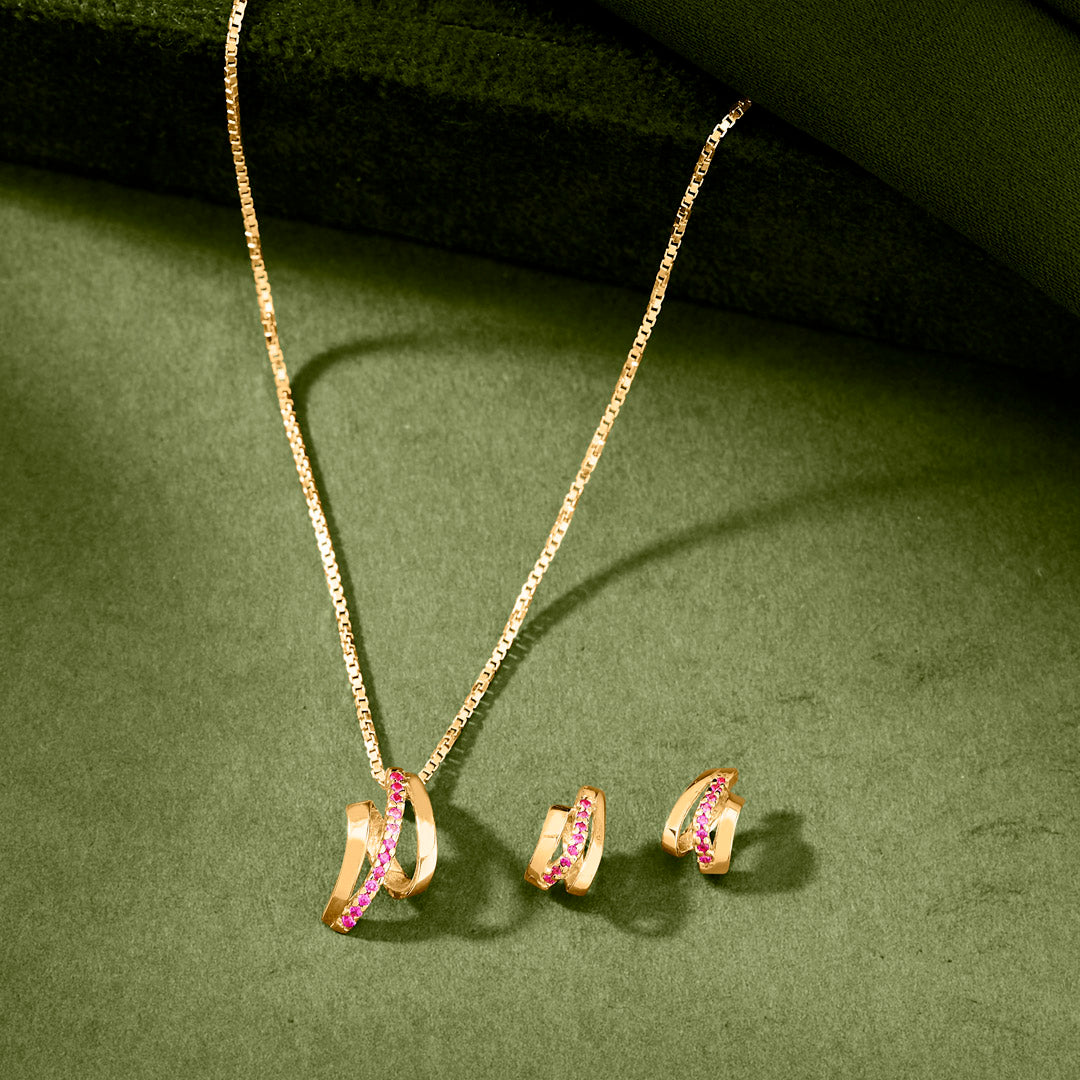 Magenta Flow Gold Necklace Set for Women