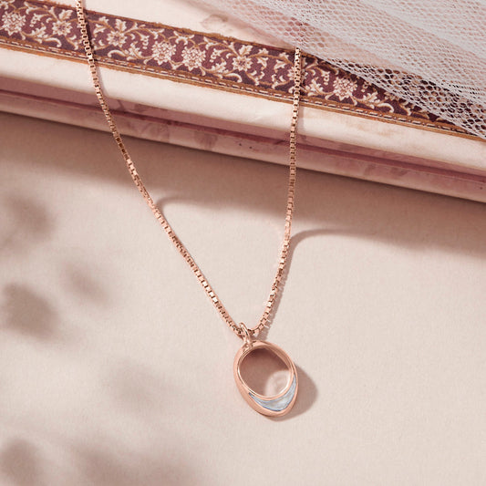 Light Halo Gold Modern Necklace for Women