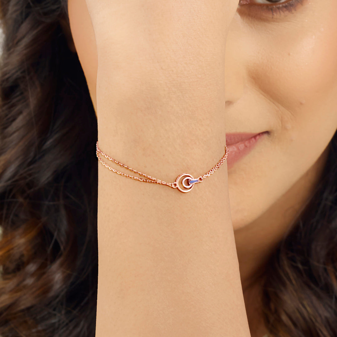 Triple Gleam Gold Flexible Bracelet for Women