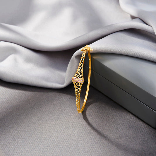 Velvet Twist Gold Oval Bracelet for Women
