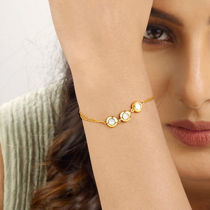 Trio Glow Gold Flexible Bracelet for Women