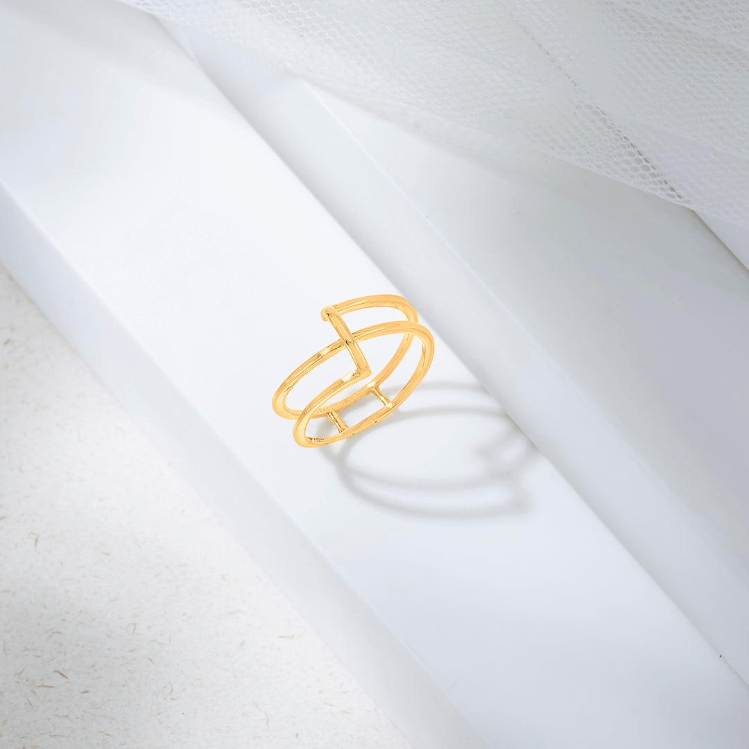 Urban Grid Gold Fashion Ring for Women