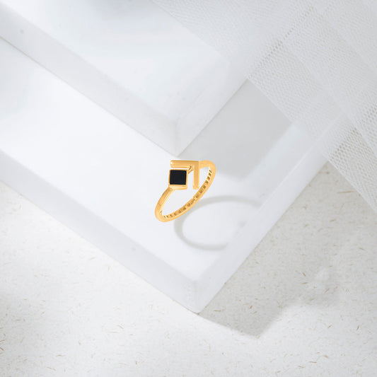 Noir Luxe Gold Fashion Ring for Women