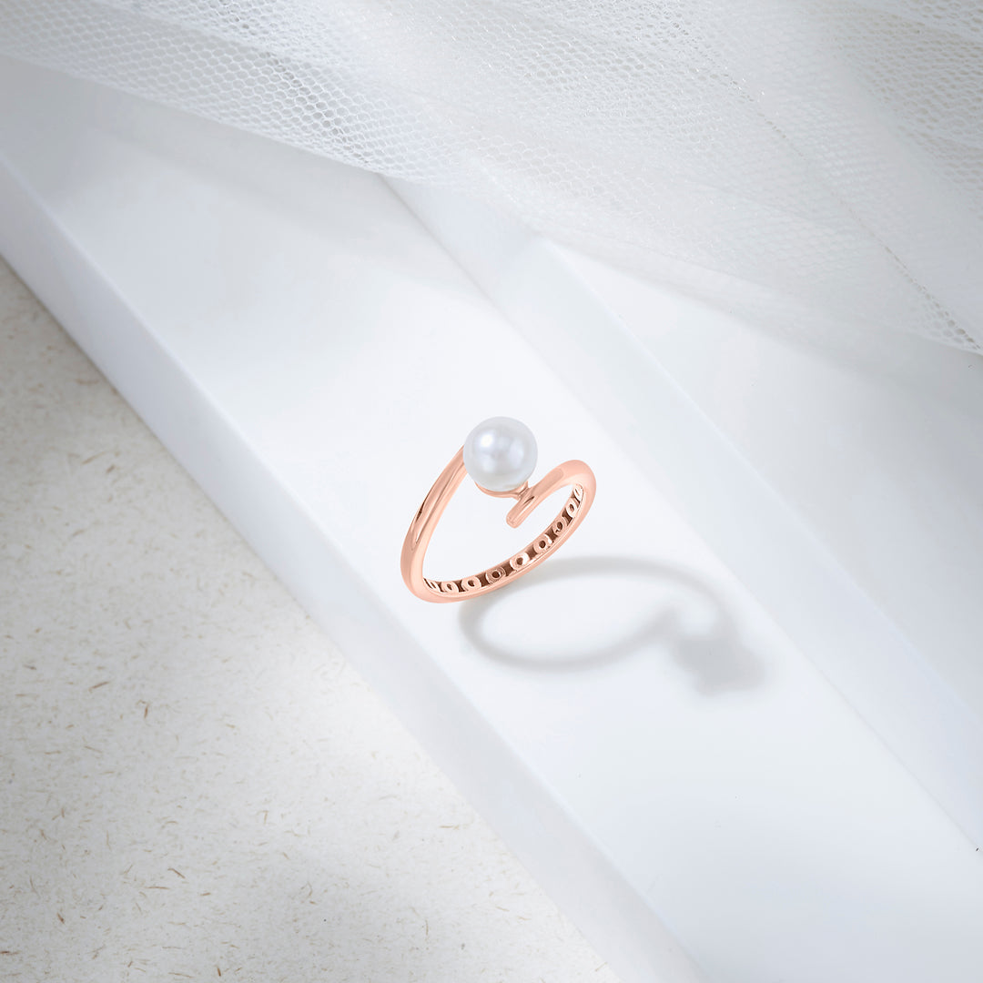 Rosé Tide Gold Pearl Ring for Women