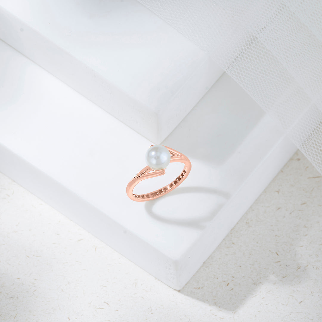 Sea Kiss Gold Pearl Ring for Women