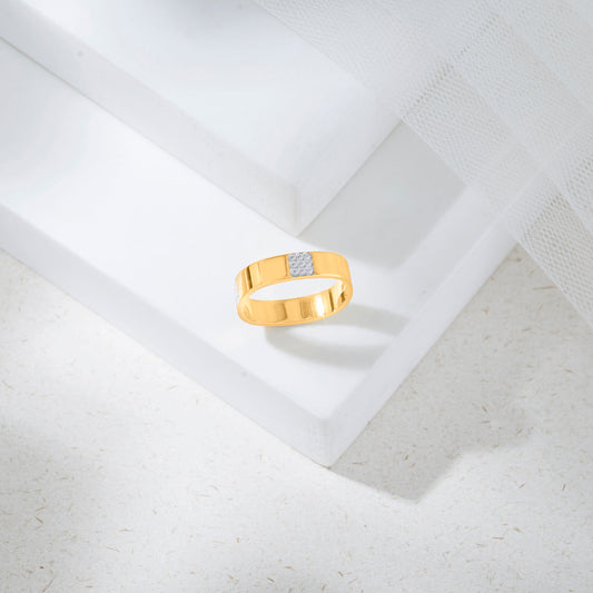 Luxe Square Gold Band Ring for Women