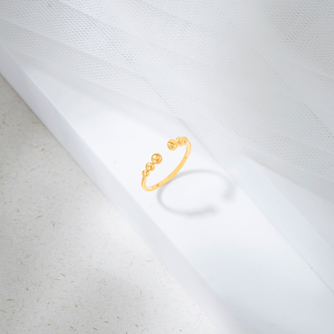 Smooth Pebble Gold Fashion Ring for Women