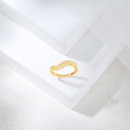 Wave Grace Gold Fashion Ring for Women