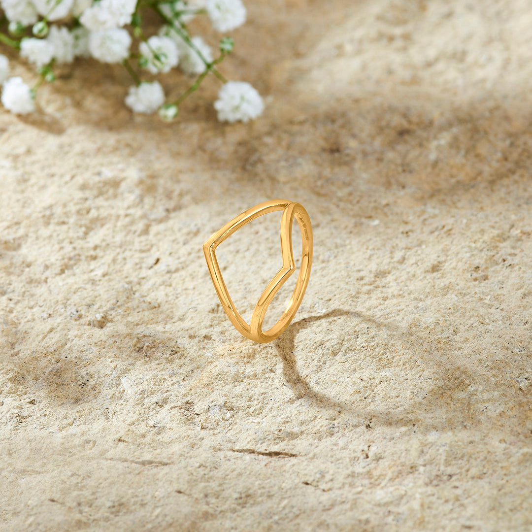 Sculpt Curve Gold Fashion Ring for Women
