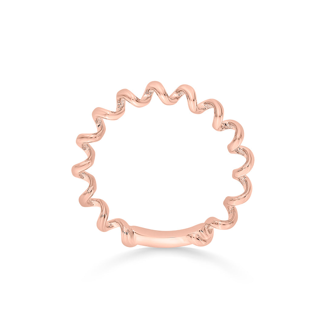 Fluid Essence Gold Fashion Ring for Women