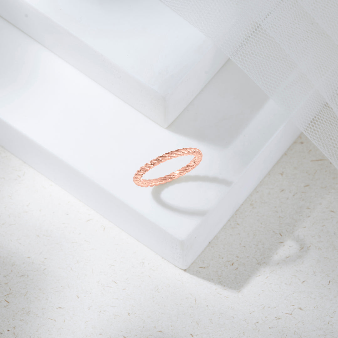 Grace Twist Gold Casual Ring for Women