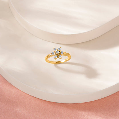 Lily Shine Women's Gold Ring