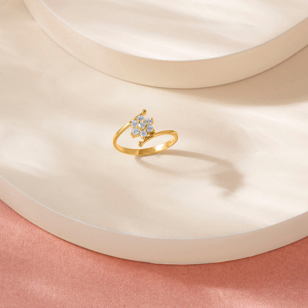 Lily Swirl Women's Gold Ring