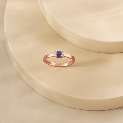 Cobalt Glow Gold Casual Ring for Women