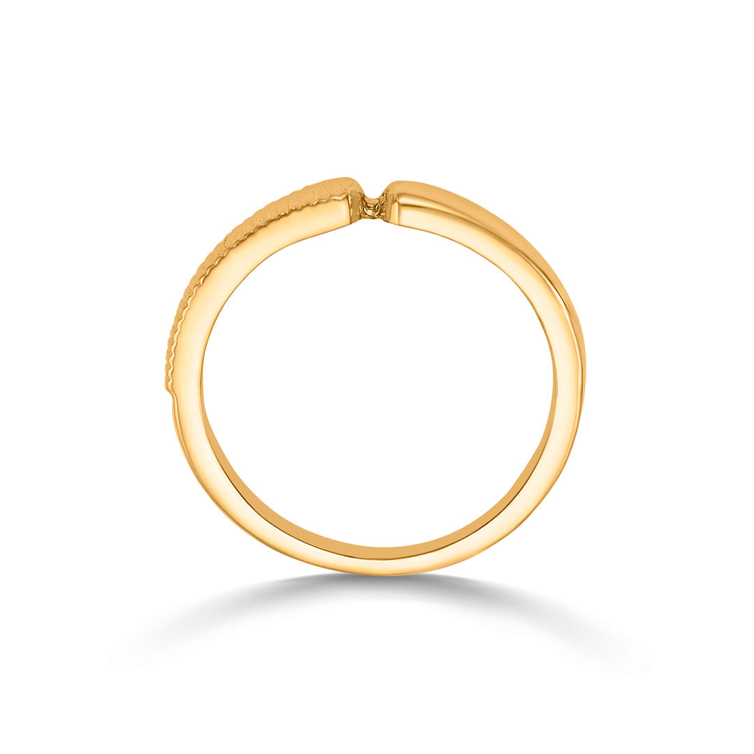 Glow Link Gold Casual Ring for Women