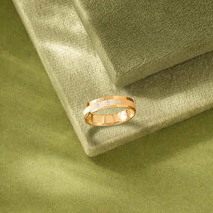 Texture Flow Men's Gold Ring